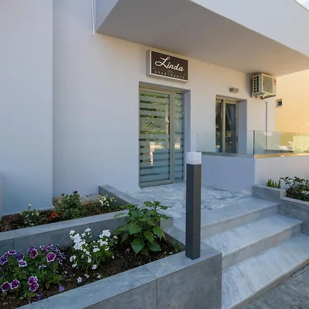 Linda Platanias Platanias (Crete)
